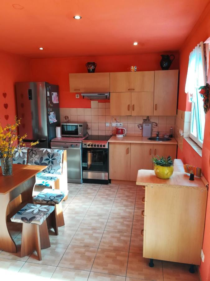 Apartament Prazdninovy Byt Arin Jáchymov Zewnętrze zdjęcie
