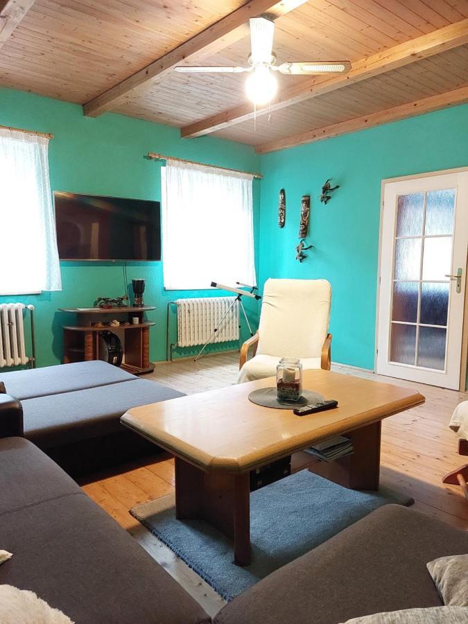 Apartament Prazdninovy Byt Arin Jáchymov Zewnętrze zdjęcie
